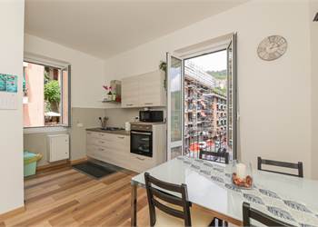 Appartamento in Vendita a Genova (GE) Via Paleocap